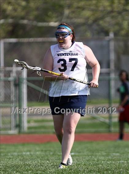 Thumbnail 1 in Hazelwood West vs. Holt photogallery.