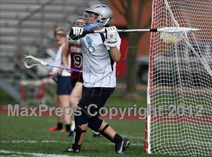 Thumbnail 1 in Hazelwood West vs. Holt photogallery.
