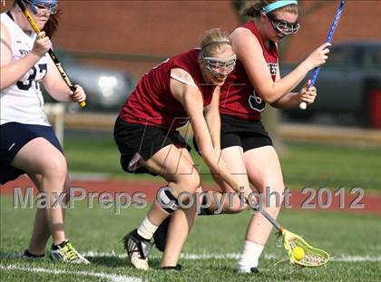 Thumbnail 2 in Hazelwood West vs. Holt photogallery.