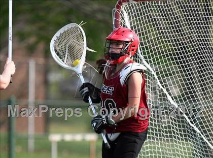 Thumbnail 1 in Hazelwood West vs. Holt photogallery.