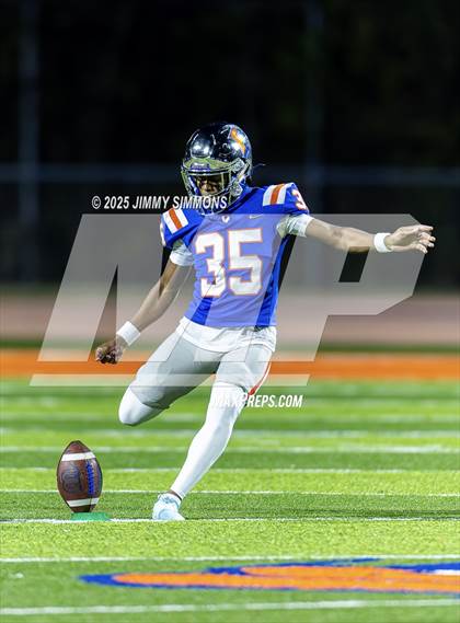 Thumbnail 1 in Plainfield East vs East St. Louis (IHSA 6A First Round) photogallery.