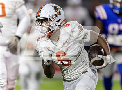 Thumbnail 2 in Plainfield East vs East St. Louis (IHSA 6A First Round) photogallery.