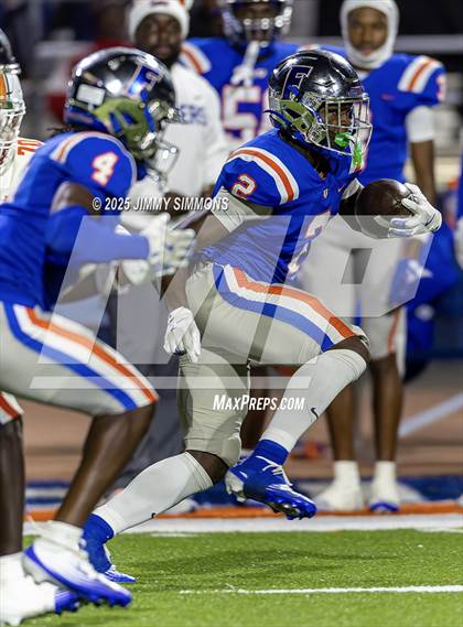 Thumbnail 1 in Plainfield East vs East St. Louis (IHSA 6A First Round) photogallery.