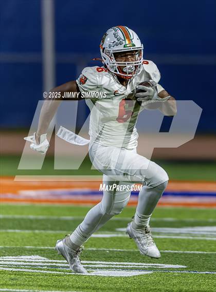 Thumbnail 2 in Plainfield East vs East St. Louis (IHSA 6A First Round) photogallery.