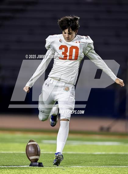 Thumbnail 1 in Plainfield East vs East St. Louis (IHSA 6A First Round) photogallery.