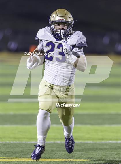 Thumbnail 2 in Hays vs. Saint Thomas Aquinas (KSHSAA 5A Final) photogallery.