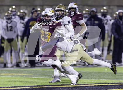 Thumbnail 3 in Hays vs. Saint Thomas Aquinas (KSHSAA 5A Final) photogallery.