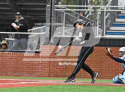 Thumbnail 3 in Sam Houston @ Barbe photogallery.