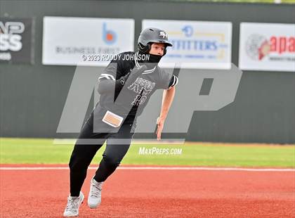 Thumbnail 3 in Sam Houston @ Barbe photogallery.