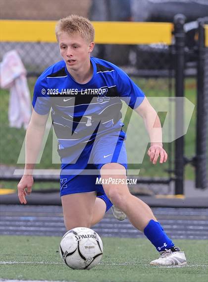 Thumbnail 2 in Naples @ Kendall (NYSPHSAA Class C2 Final) photogallery.