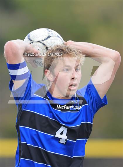 Thumbnail 2 in Naples @ Kendall (NYSPHSAA Class C2 Final) photogallery.