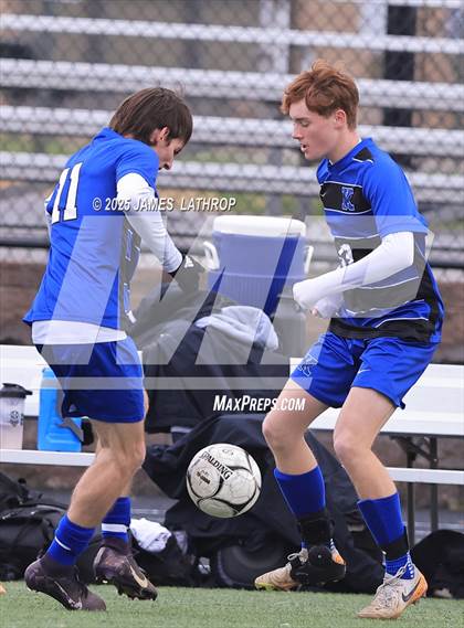 Thumbnail 2 in Naples @ Kendall (NYSPHSAA Class C2 Final) photogallery.