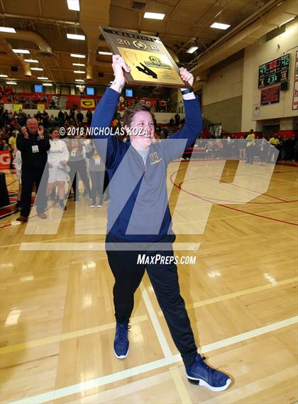 Thumbnail 1 in Cabrillo vs. Warren (CIF SS Division 3AA Finals) photogallery.