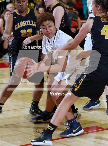 Thumbnail 1 in Cabrillo vs. Warren (CIF SS Division 3AA Finals) photogallery.