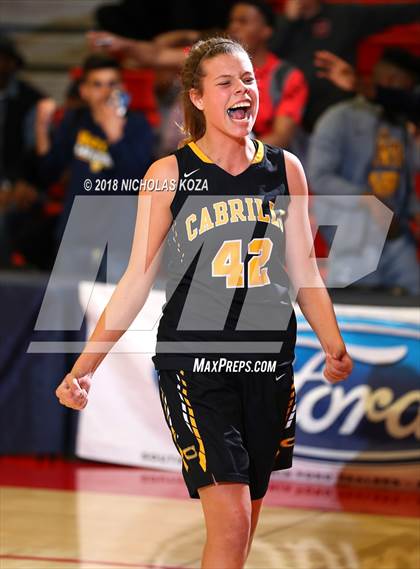 Thumbnail 2 in Cabrillo vs. Warren (CIF SS Division 3AA Finals) photogallery.