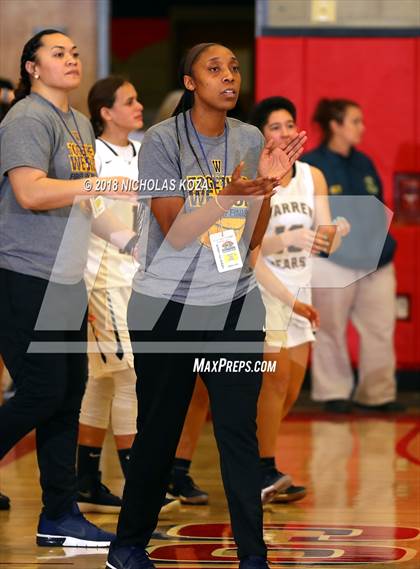 Thumbnail 1 in Cabrillo vs. Warren (CIF SS Division 3AA Finals) photogallery.