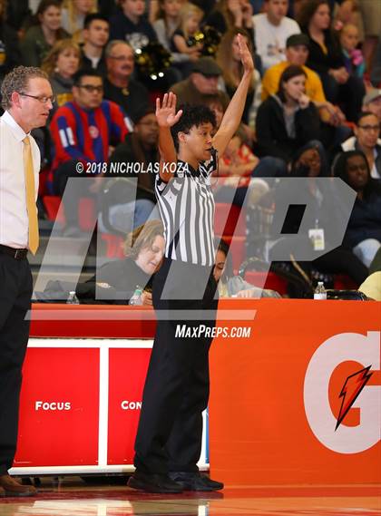 Thumbnail 2 in Cabrillo vs. Warren (CIF SS Division 3AA Finals) photogallery.