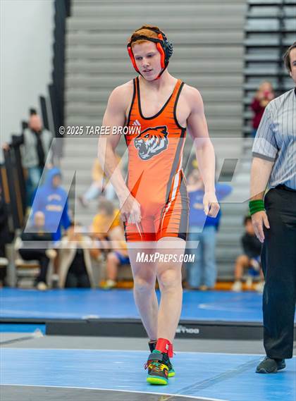 Thumbnail 2 in Cosby vs Hargrave (Titan Duals) photogallery.