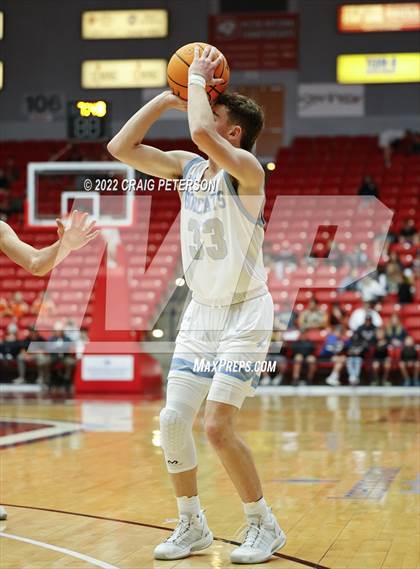 Thumbnail 1 in Sky View vs. Crimson Cliffs (UHSAA 4A Quarterfinal Playoff) photogallery.