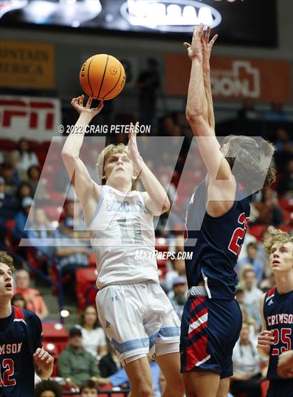 Thumbnail 2 in Sky View vs. Crimson Cliffs (UHSAA 4A Quarterfinal Playoff) photogallery.