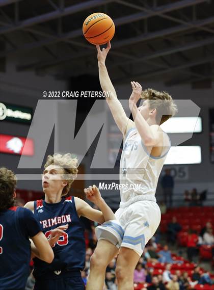 Thumbnail 2 in Sky View vs. Crimson Cliffs (UHSAA 4A Quarterfinal Playoff) photogallery.
