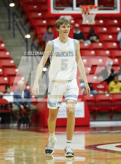 Thumbnail 1 in Sky View vs. Crimson Cliffs (UHSAA 4A Quarterfinal Playoff) photogallery.