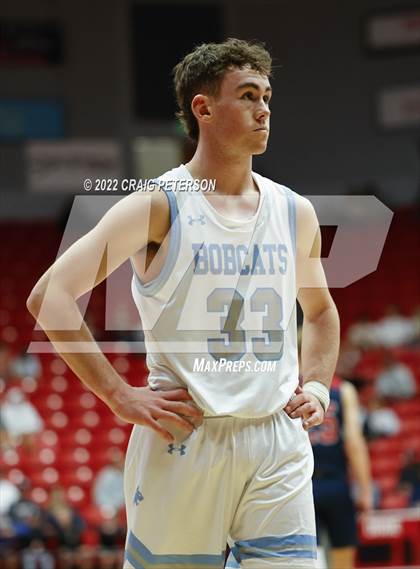Thumbnail 1 in Sky View vs. Crimson Cliffs (UHSAA 4A Quarterfinal Playoff) photogallery.