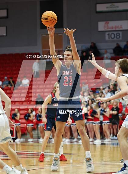 Thumbnail 2 in Sky View vs. Crimson Cliffs (UHSAA 4A Quarterfinal Playoff) photogallery.
