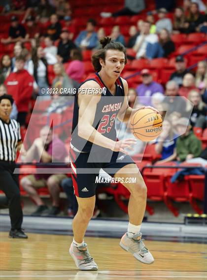 Thumbnail 2 in Sky View vs. Crimson Cliffs (UHSAA 4A Quarterfinal Playoff) photogallery.