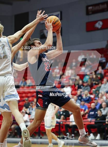 Thumbnail 1 in Sky View vs. Crimson Cliffs (UHSAA 4A Quarterfinal Playoff) photogallery.