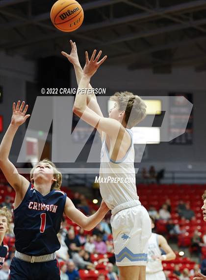 Thumbnail 2 in Sky View vs. Crimson Cliffs (UHSAA 4A Quarterfinal Playoff) photogallery.