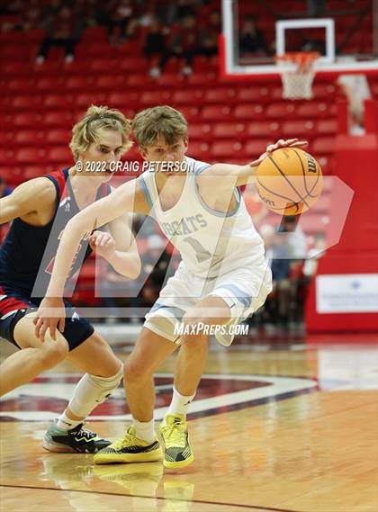 Thumbnail 1 in Sky View vs. Crimson Cliffs (UHSAA 4A Quarterfinal Playoff) photogallery.