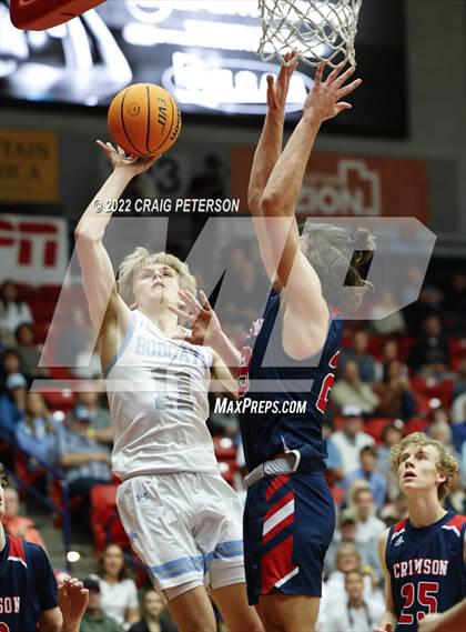 Thumbnail 3 in Sky View vs. Crimson Cliffs (UHSAA 4A Quarterfinal Playoff) photogallery.