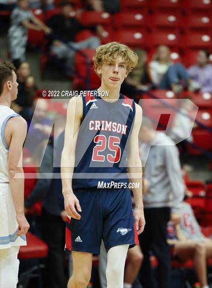 Thumbnail 2 in Sky View vs. Crimson Cliffs (UHSAA 4A Quarterfinal Playoff) photogallery.