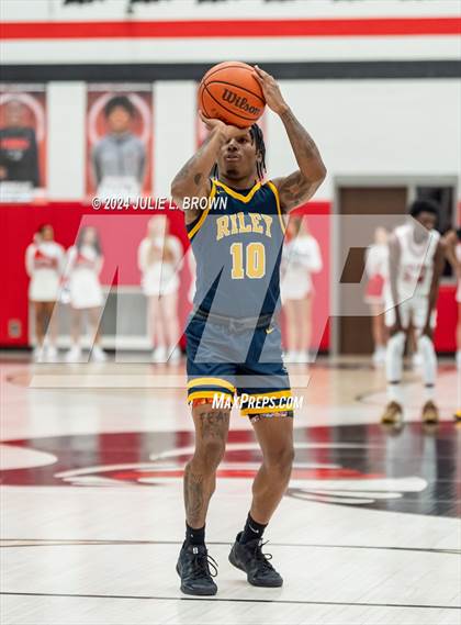 Thumbnail 3 in Park Tudor vs South Bend Riley (Paul Loggan Memorial Invite) photogallery.