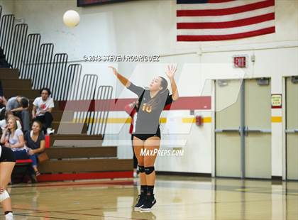 Thumbnail 2 in Central Catholic @ Oakdale photogallery.