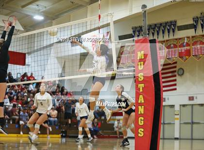 Thumbnail 3 in Central Catholic @ Oakdale photogallery.
