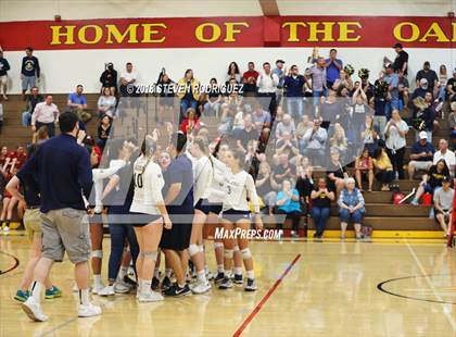 Thumbnail 2 in Central Catholic @ Oakdale photogallery.