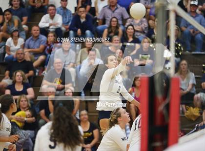 Thumbnail 2 in Central Catholic @ Oakdale photogallery.