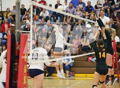 Thumbnail 3 in Central Catholic @ Oakdale photogallery.