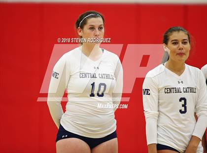 Thumbnail 2 in Central Catholic @ Oakdale photogallery.