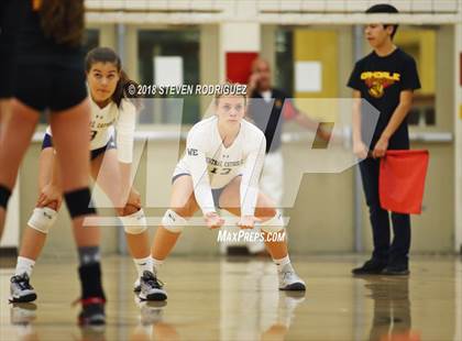 Thumbnail 2 in Central Catholic @ Oakdale photogallery.
