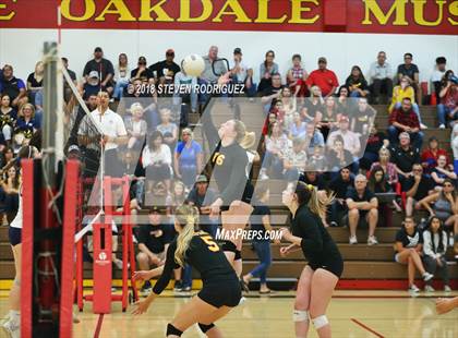 Thumbnail 2 in Central Catholic @ Oakdale photogallery.