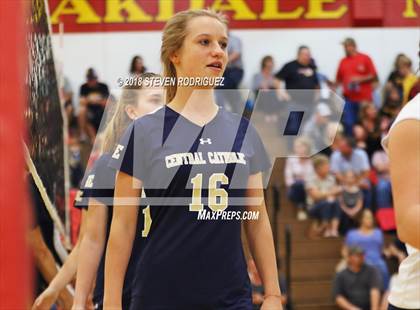 Thumbnail 2 in Central Catholic @ Oakdale photogallery.
