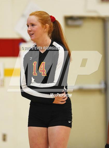 Thumbnail 2 in Central Catholic @ Oakdale photogallery.