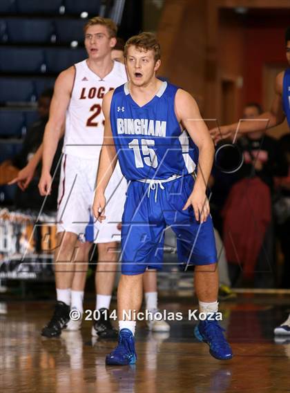 Thumbnail 2 in Logan vs. Bingham (Tarkanian Classic) photogallery.