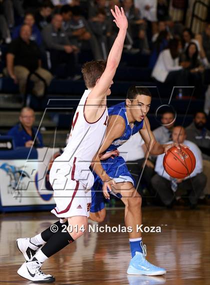 Thumbnail 3 in Logan vs. Bingham (Tarkanian Classic) photogallery.