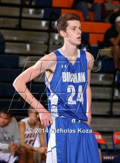 Thumbnail 2 in Logan vs. Bingham (Tarkanian Classic) photogallery.