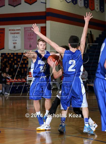 Thumbnail 3 in Logan vs. Bingham (Tarkanian Classic) photogallery.