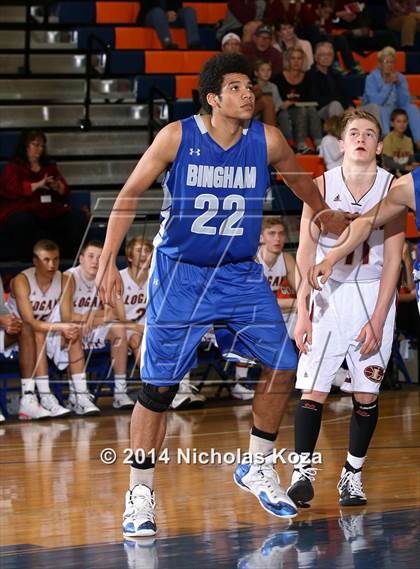 Thumbnail 2 in Logan vs. Bingham (Tarkanian Classic) photogallery.